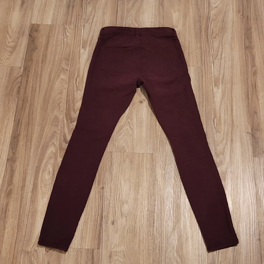 Burgundy Skinny Jean's size 0 - Picture 2 of 7